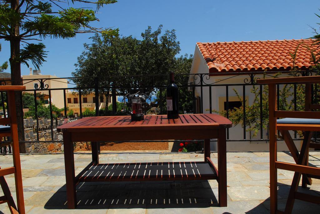 Athina Villas เอลุนดา ภายนอก รูปภาพ