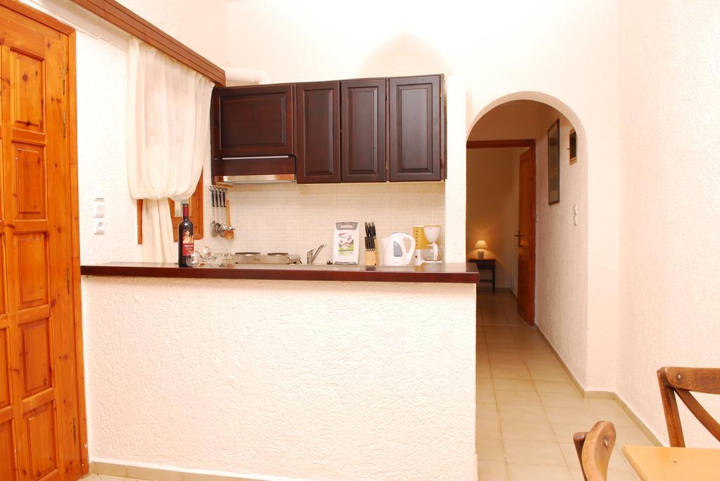 Athina Villas เอลุนดา ภายนอก รูปภาพ