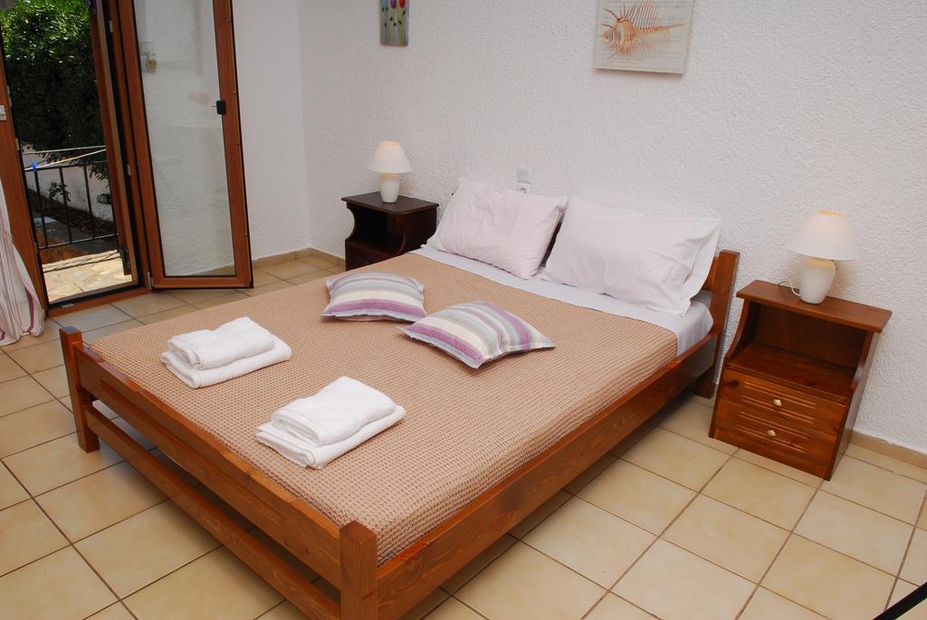 Athina Villas เอลุนดา ภายนอก รูปภาพ