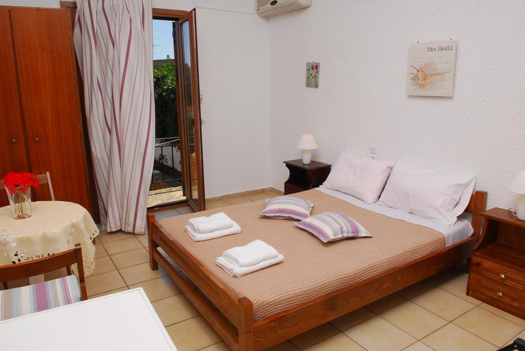 Athina Villas เอลุนดา ภายนอก รูปภาพ