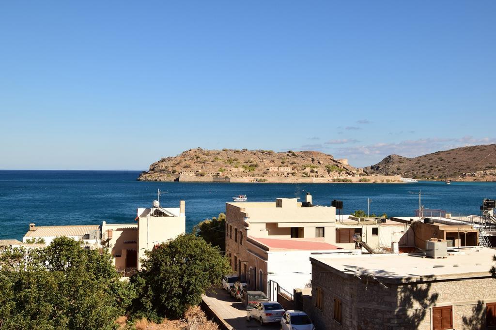 Athina Villas เอลุนดา ภายนอก รูปภาพ