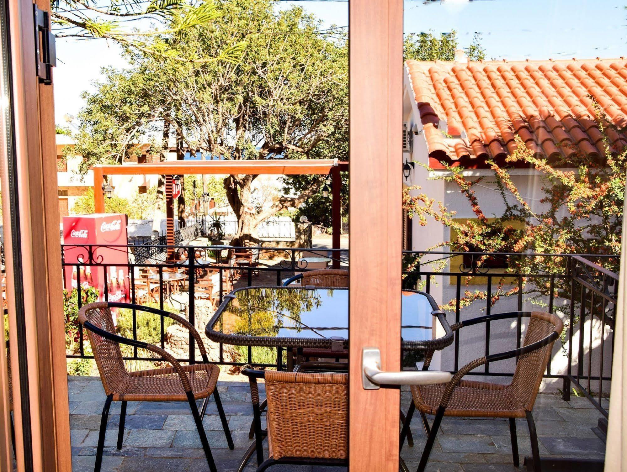 Athina Villas เอลุนดา ภายนอก รูปภาพ