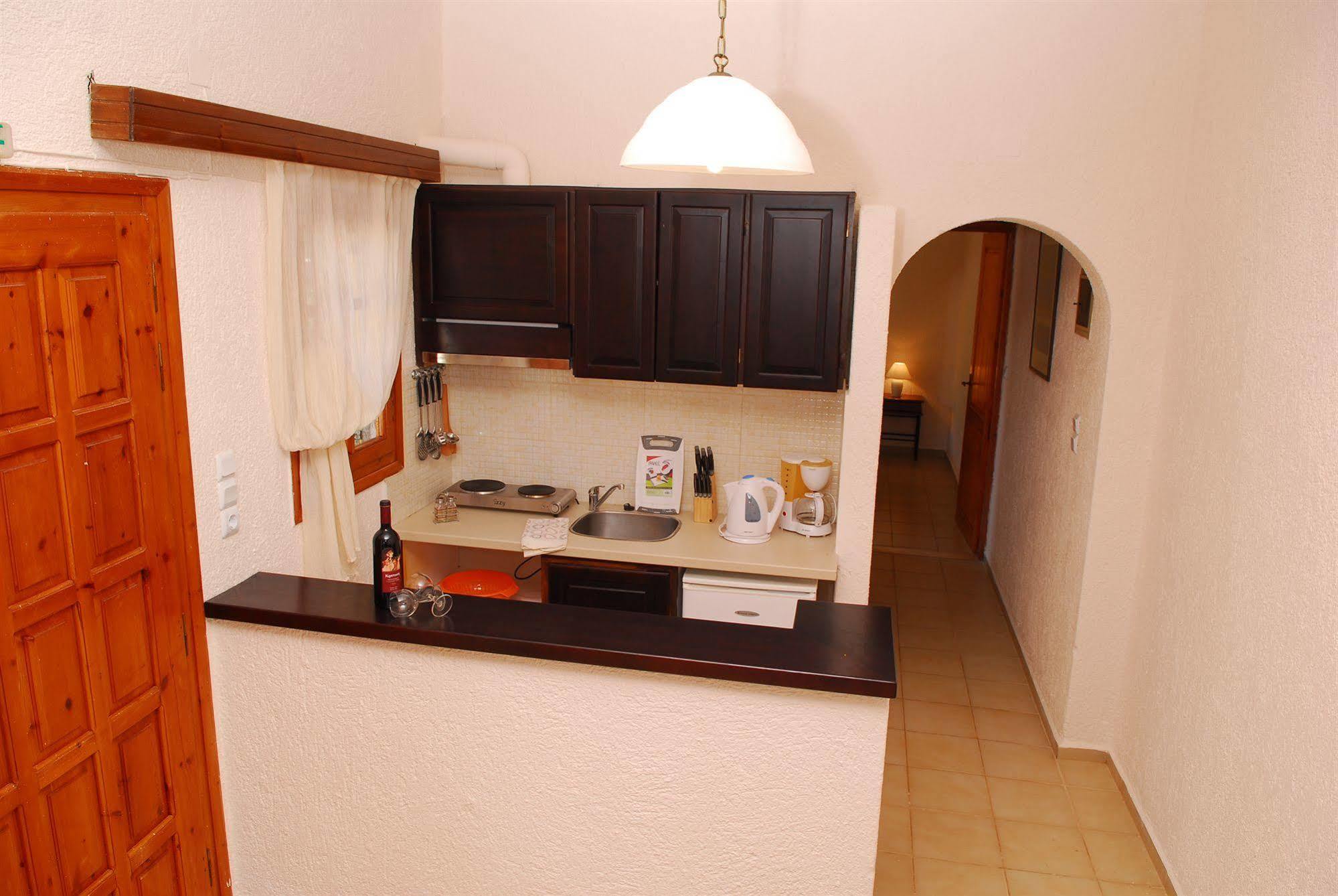 Athina Villas เอลุนดา ภายนอก รูปภาพ